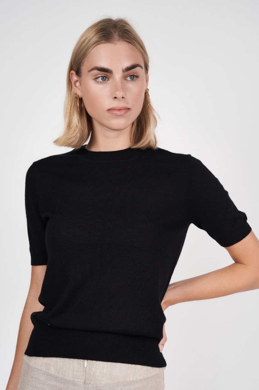 Picture of Anna Cashmere T-Shirt Black