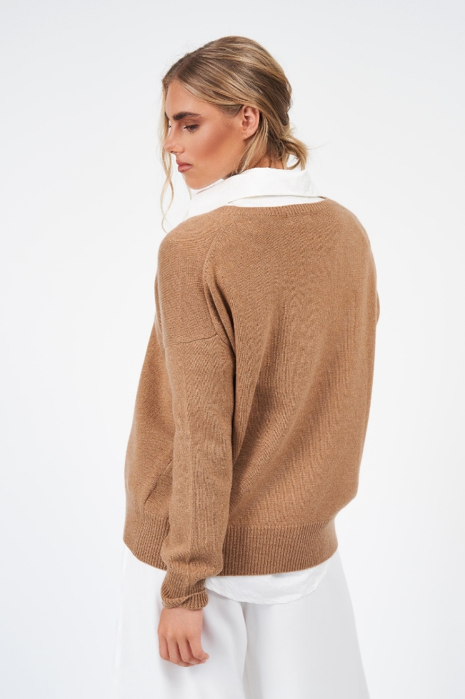 Picture of Bella V-Neck Cashmere Sweater Camel