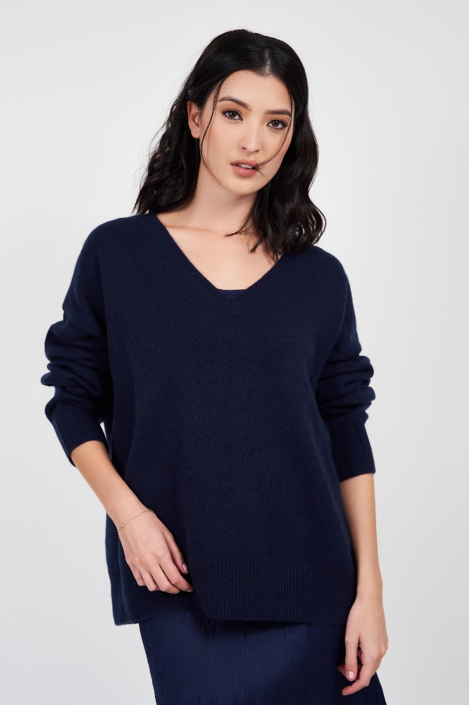 Picture of Bella V-Neck Cashmere Sweater Navy
